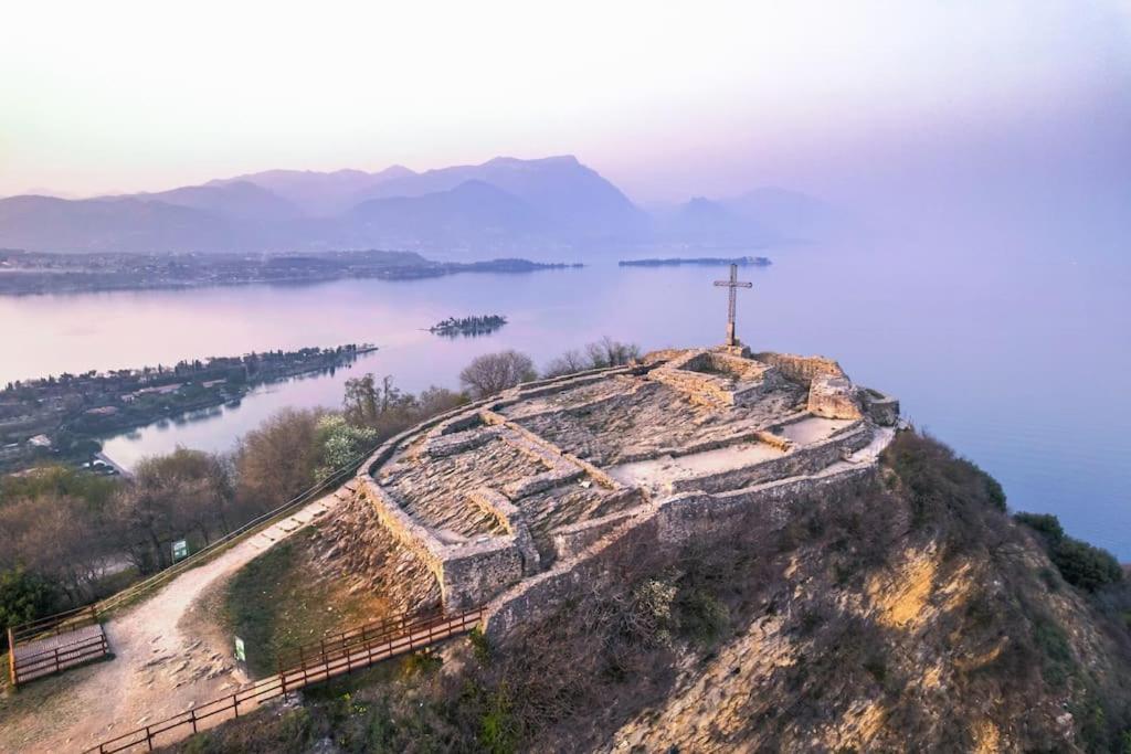 -Piscina E Parcheggio- Casa A Pochi Passi Dal Lago Padenghe sul Garda Kültér fotó